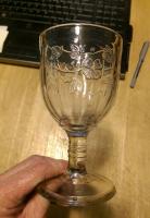 Glass Thumb