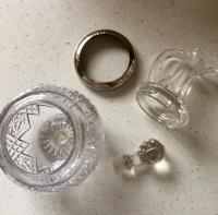 Glass Thumb