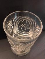 Glass Thumb