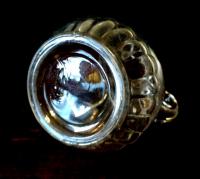 Glass Thumb