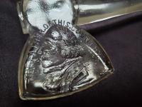Glass Thumb